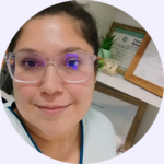 Yamila Medina 馃捈 Odont贸loga Especialidad en Prostodoncia. Cirug铆a - Implantes - Ortodoncia. 馃搷 Las Heras 189 馃摓 2604292722 / 113699-4457